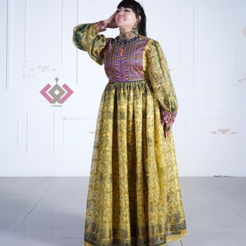 LAWANG x Aseel | Women dress|  Khanjar Dozi Dress