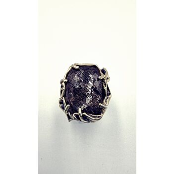 Silver ring with routiled quartz