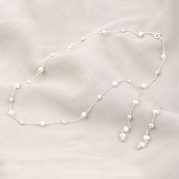 White Pearl Jewelry Set | Beaded Necklace & Earrings